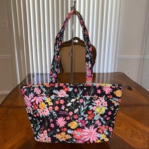 NWOT Vera Bradley Mandy Bag Tangerine Twist